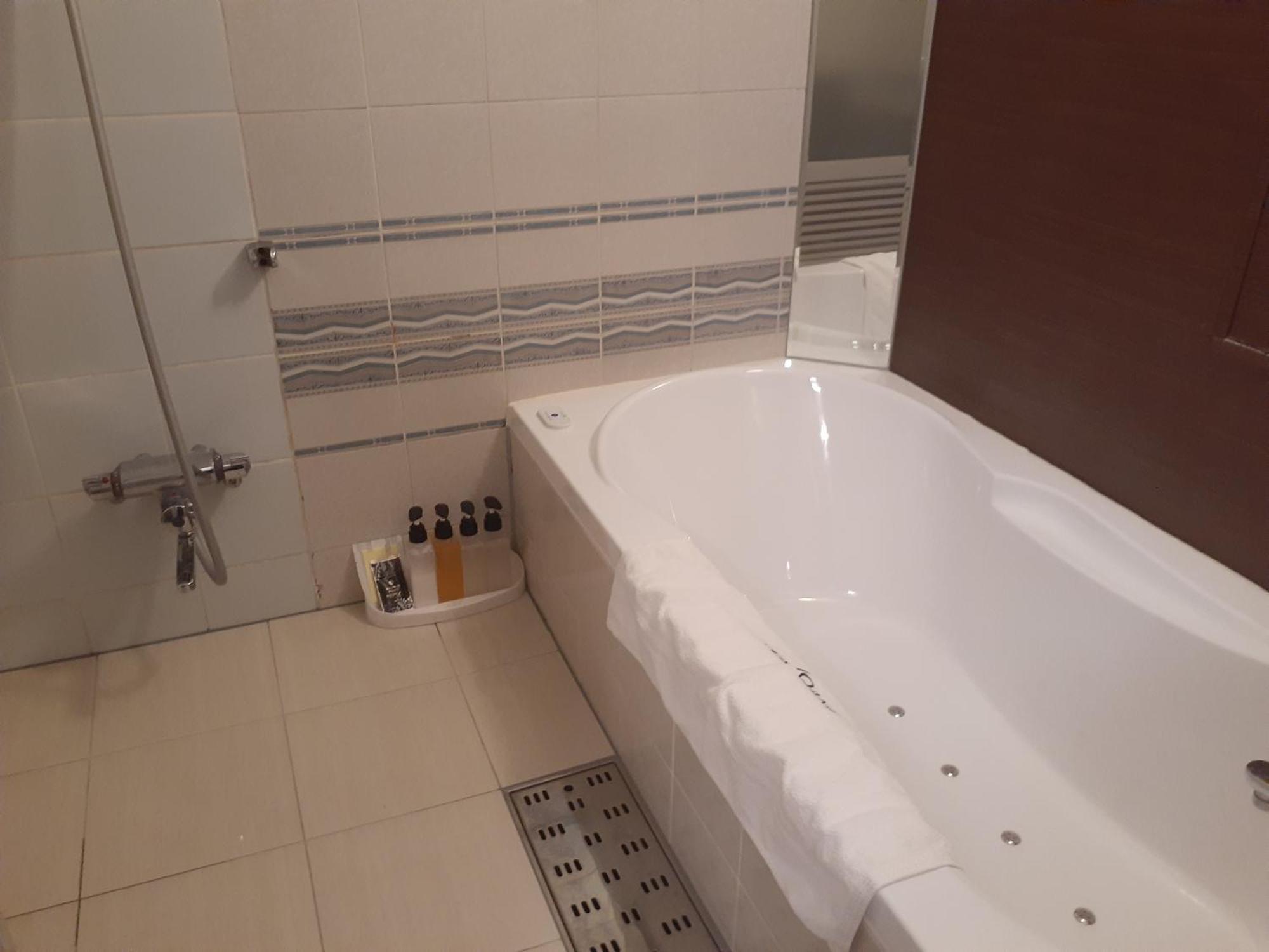 Hotel Moana Otsuka (Adults Only) طوكيو المظهر الخارجي الصورة